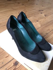 Kämpgen Wildleder Pumps neu Größe 35 36 Plateau Pumps blau in Lindenthal -  Köln Sülz | eBay Kleinanzeigen ist jetzt Kleinanzeigen