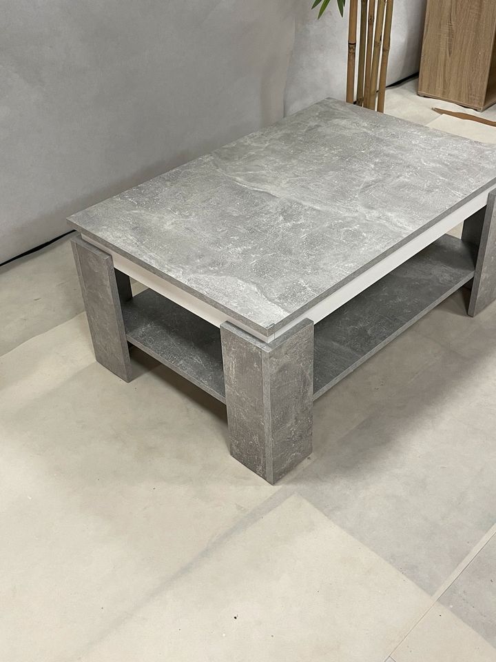 Sofatisch Couchtisch Beton Optik Neu in Großostheim