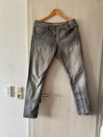 Please Hose/Jeans Gr. Medium, grau, Made in Italy Schleswig-Holstein - Neumünster Vorschau
