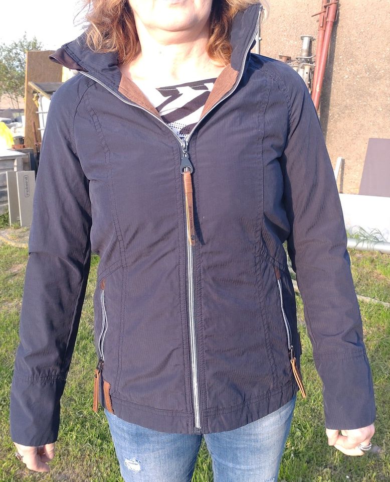 "Naketano" Jacke für Damen in Größe XS, neu in Sarow