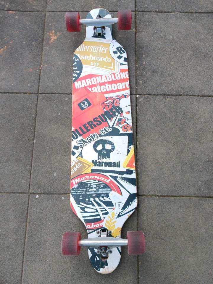 Skateboard / Longboard in Beselich