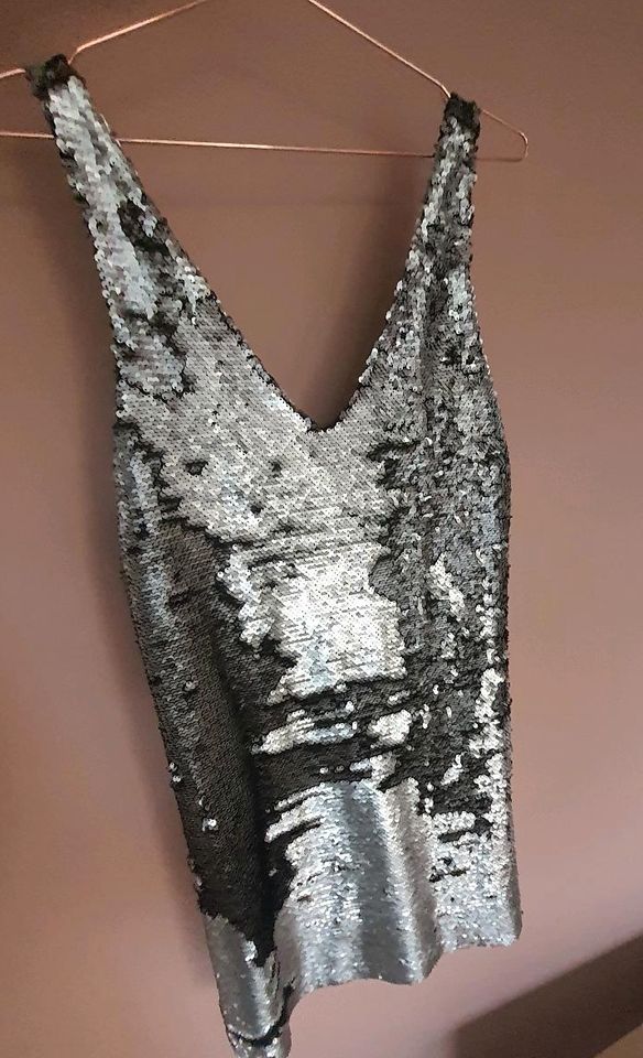 MANGO Pailetten Minikleid Silber grau in Erlenbach