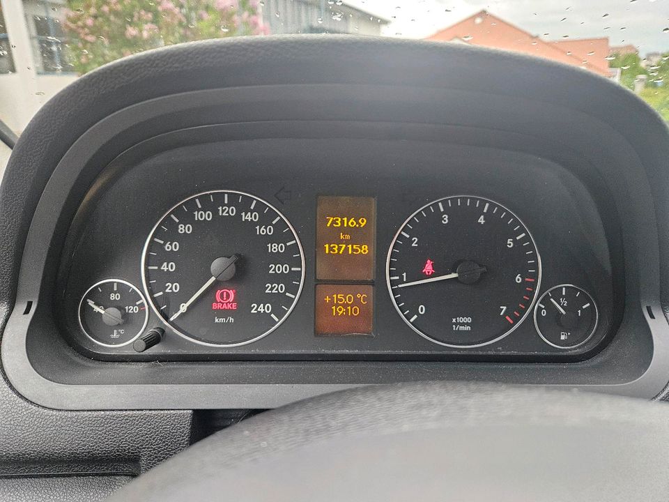 Mercedes A150 w169 Klima Benzin TÜV 10/24 Euro 4 in Donaueschingen