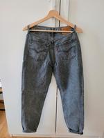 Levis 80s Mom grau Jean W26 L 30 wie neu Nürnberg (Mittelfr) - Mitte Vorschau