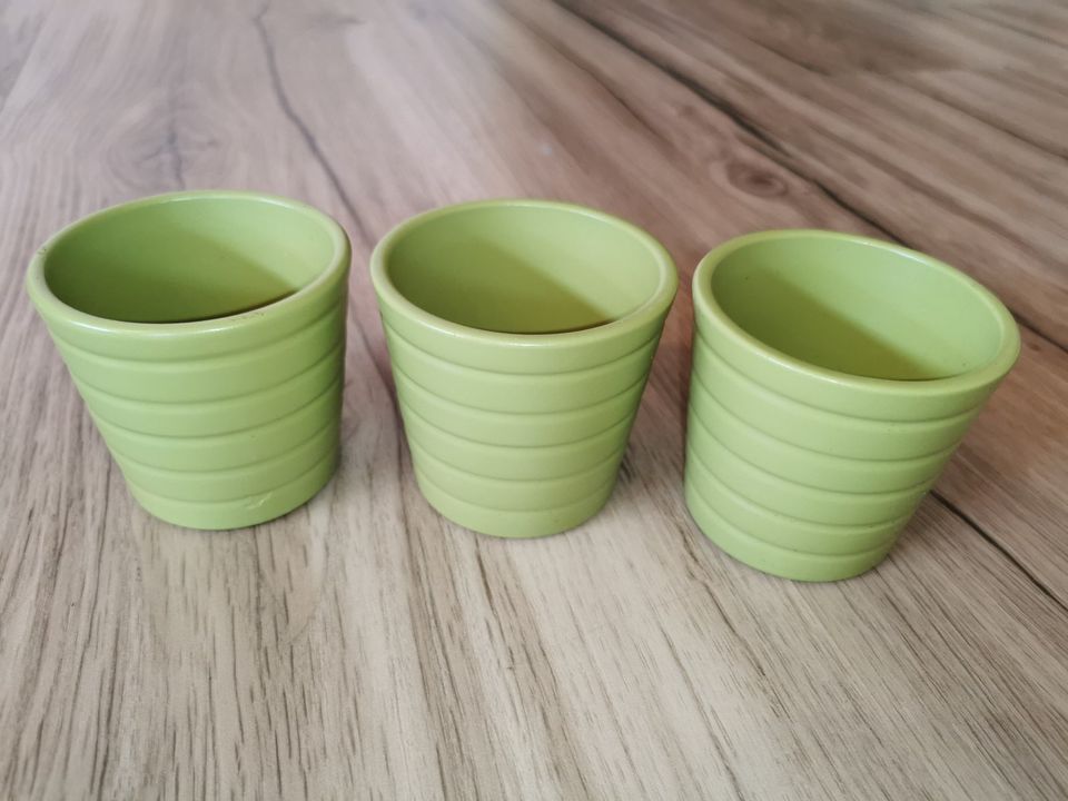 3er Set mini-Übertöpfe Kakteentöpfe Blumentöpfe Keramik grün in Melle