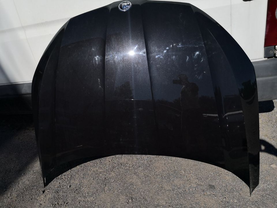 Motorhaube Skoda Octavia IV Hood Bonnet 5E3823155 2020 SCHWARZ ME in Bad Oeynhausen