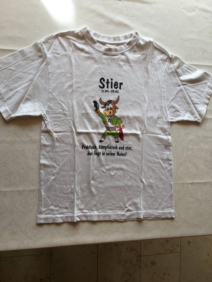 T-Shirt "Stier", weiß, Gr. S, zu verkaufen in Arnstein