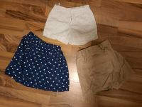 Kurze Sommerhosen Shorts Rock 134 weiß blau beige Nordrhein-Westfalen - Bottrop Vorschau