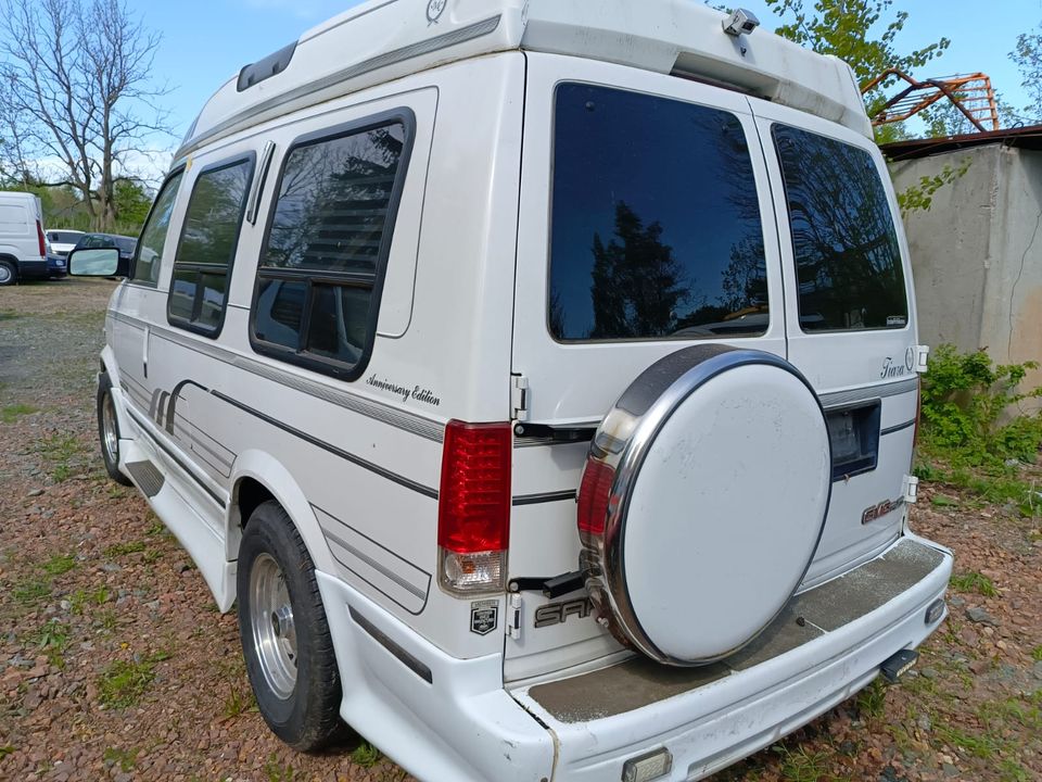 GMC Safari in Chemnitz