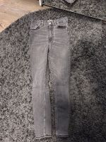 Schwarze H&M Jeans gr.S Nordrhein-Westfalen - Erwitte Vorschau