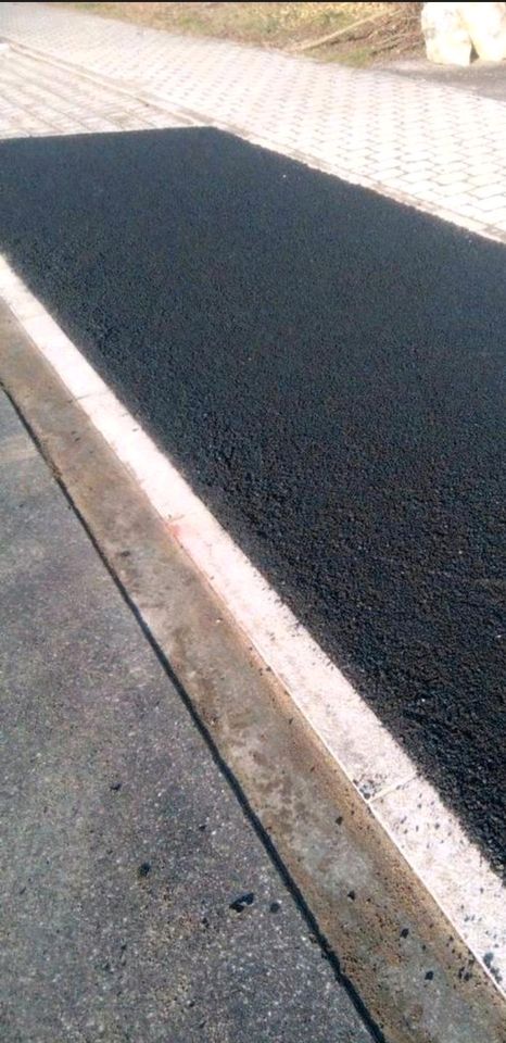 Asphalt Arbeiten ( einbau ) und Asphalt Reparaturen in Wuppertal