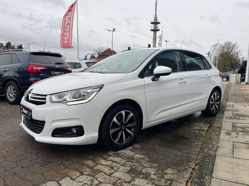 Citroën C4 Lim. Selection 1.6 Blue HDI PDC Klima SHZ uvm in Bad Oeynhausen