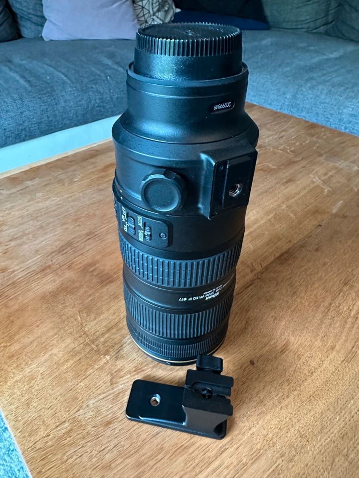 Objektiv Nikon AF-S Nikkor 70-200mm f/2.8G ED VR II Wie Neu in München