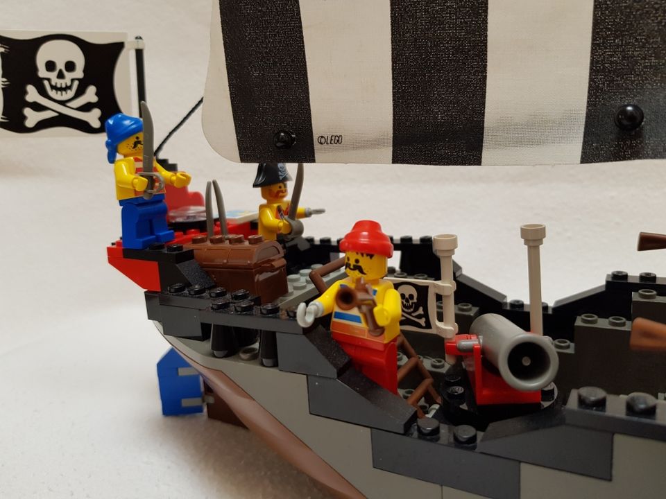 6268 LEGO® PIRATES: Renegade Runner (Piratenschiff) in Meckenheim