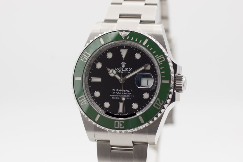 Rolex Submariner Date 41 126610LV Full Set 02/2024 MK II in Frankfurt am Main