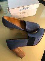 Gidigio ❤ Pumps High Heels Dirndl blau Leder ❤ 36,5 Hamburg-Nord - Hamburg Eppendorf Vorschau