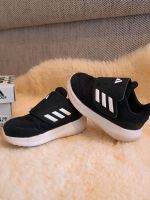 Adidas Schuhe Gr. 22 OVP schwarz Berlin - Tegel Vorschau