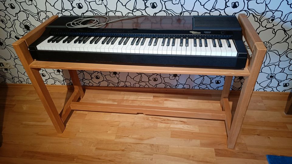 Yamaha Clavinova  CVP 5 in Merzig