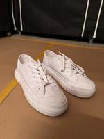 Damenschuhe/ Sneaker in weiß (Canvas) Nordrhein-Westfalen - Langenfeld Vorschau