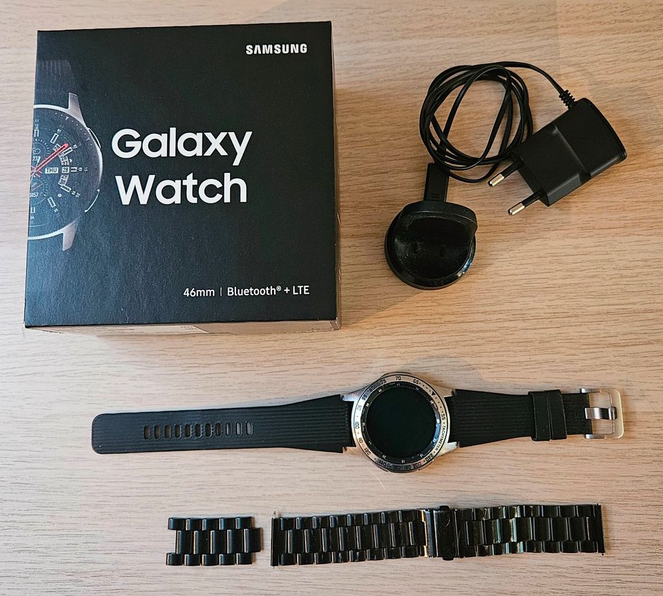 Samsung Galaxy Watch SM-R805F 46mm LTE & Bluetooth Smartwatch in  Niedersachsen - Rastede | Samsung Handy gebraucht kaufen | eBay  Kleinanzeigen ist jetzt Kleinanzeigen