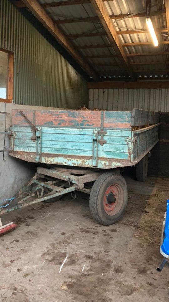 Trecker Anhänger Mistanhänger Fortuna 2200 kein Kipper in Harsefeld