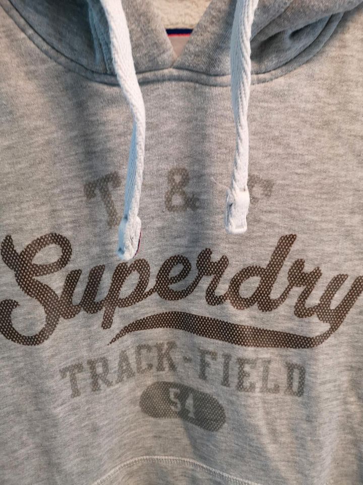 Superdry Pullover Gr. 38 in Herrieden