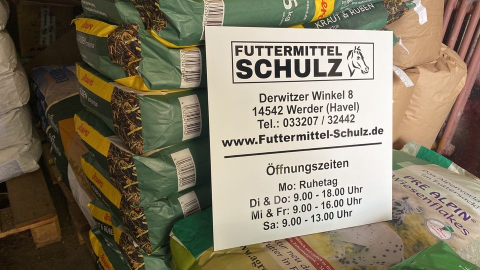 Futtermittel Weidebedarf Hühnerfutter Pferdefutter in Werder (Havel)