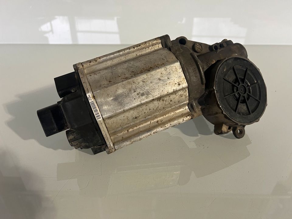 Servomotor 1K0909144P Skoda Octavia 1Z VW Golf VI Audi A3 Lenkget in  Nordrhein-Westfalen - Wilnsdorf, Ersatz- & Reparaturteile