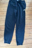 Nike Jogginghose schwarz M Nordrhein-Westfalen - Wachtberg Vorschau