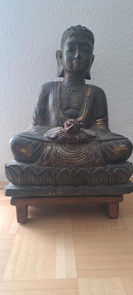 buddha Figur Holz mit Tablett aus Indien in Düsseldorf
