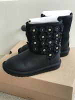 UGG AUSTRALIA Original Gr.29 Schwarz Leder/Wildleder Crystal Top Köln - Seeberg Vorschau