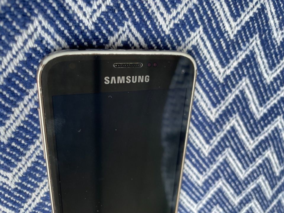 Samsung Galaxy S5 Mini in Schleswig