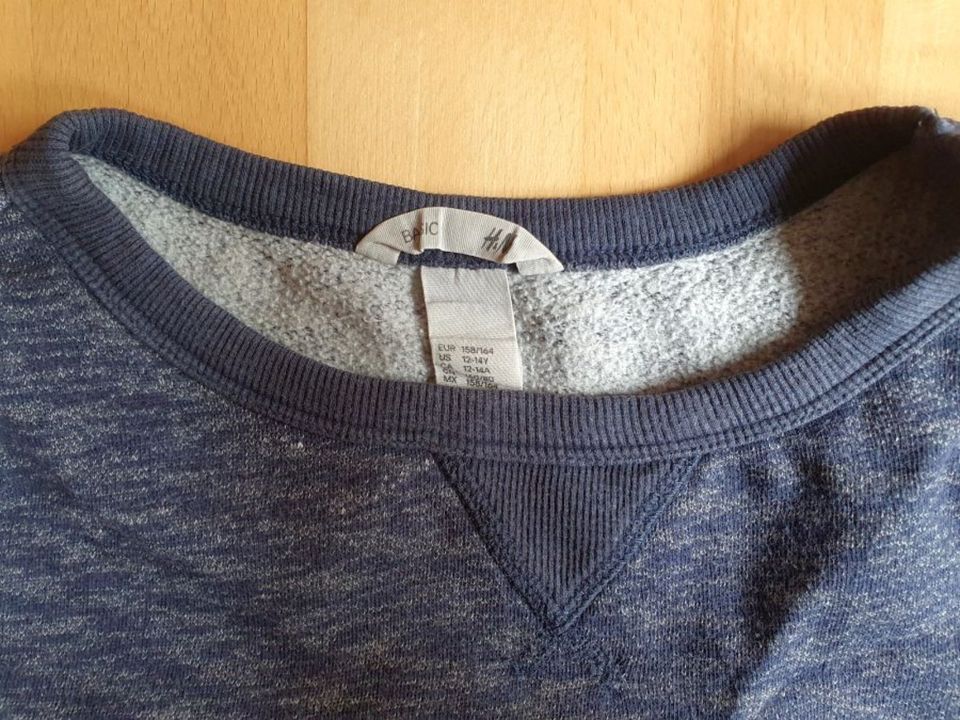 6 EUR 2 Pullover Pullis Sweatshirts H&M blau grau 158 in Hannover