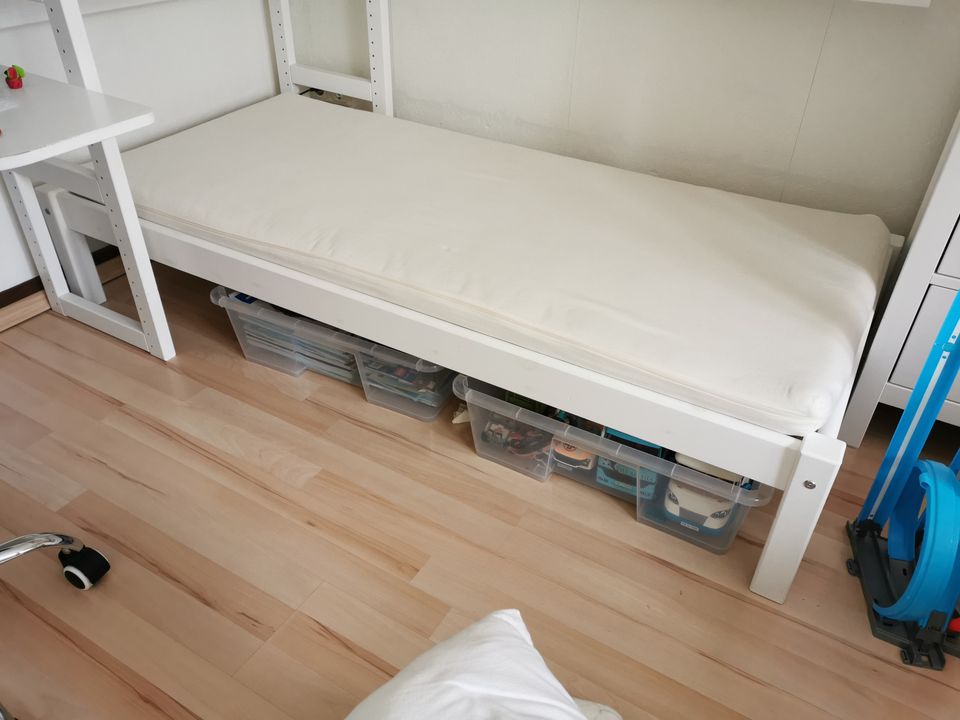 Hoppekids Bett mit Naturlatexmatratze von dormiente *NEUWERTIG in Kiel