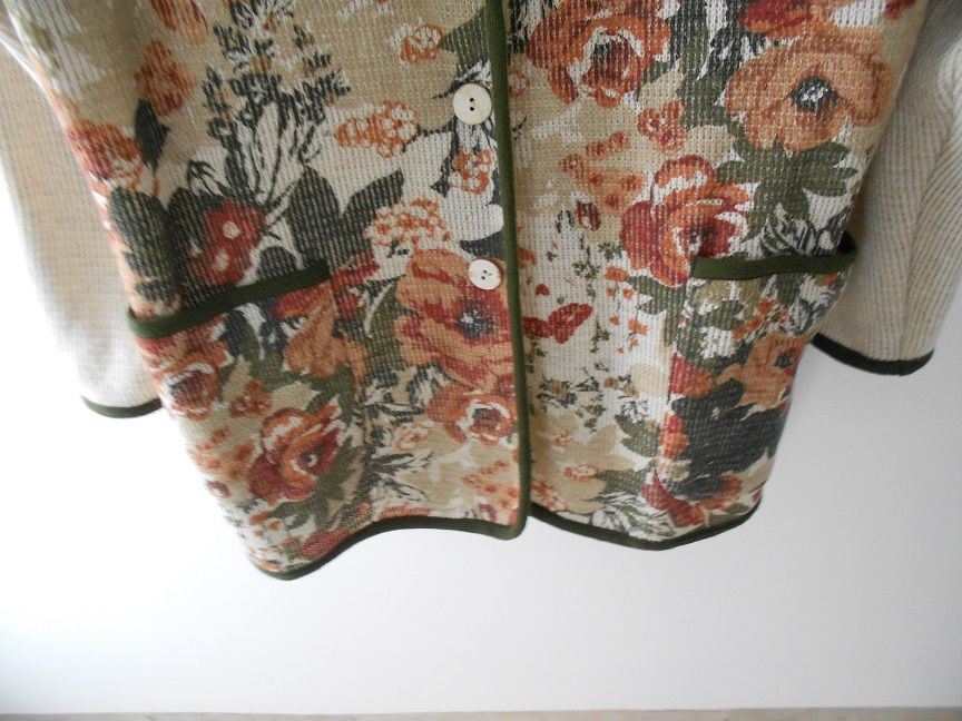 Warme Vintage Strickjacke m. floralen Motiven MonaLisa Interchic in Würzburg