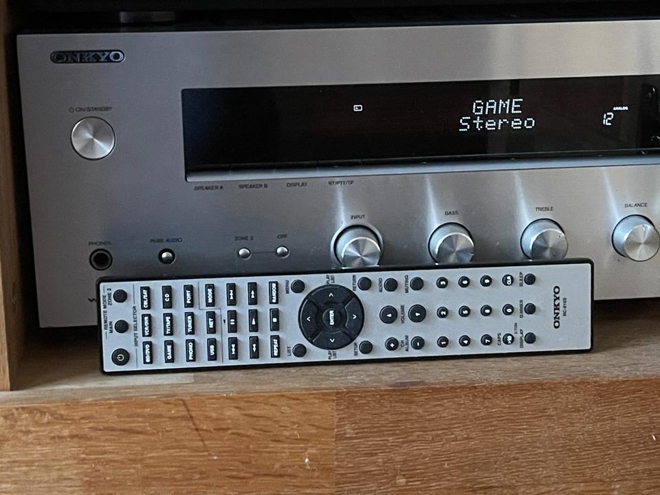 Onkyo TX-8050 Netzwerk-Stereo-Receiver mit FB LAN USB Internet in Neukirchen-Vluyn