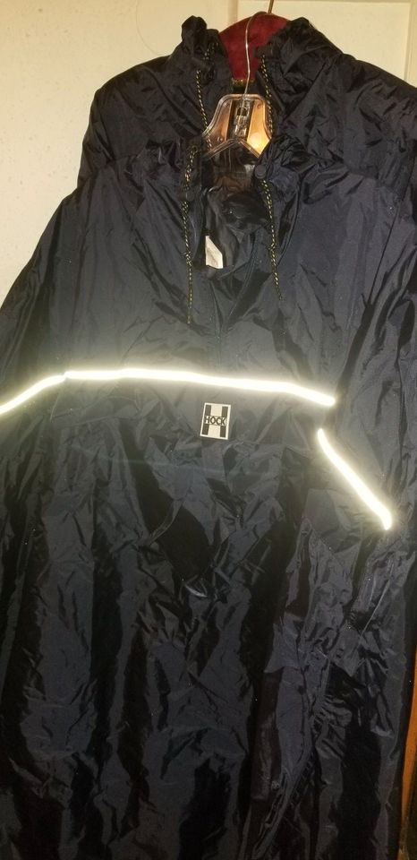 Hook Regenponcho Radfahren u.a. Outdoor Aktivitäten Gr. XL in Stuttgart