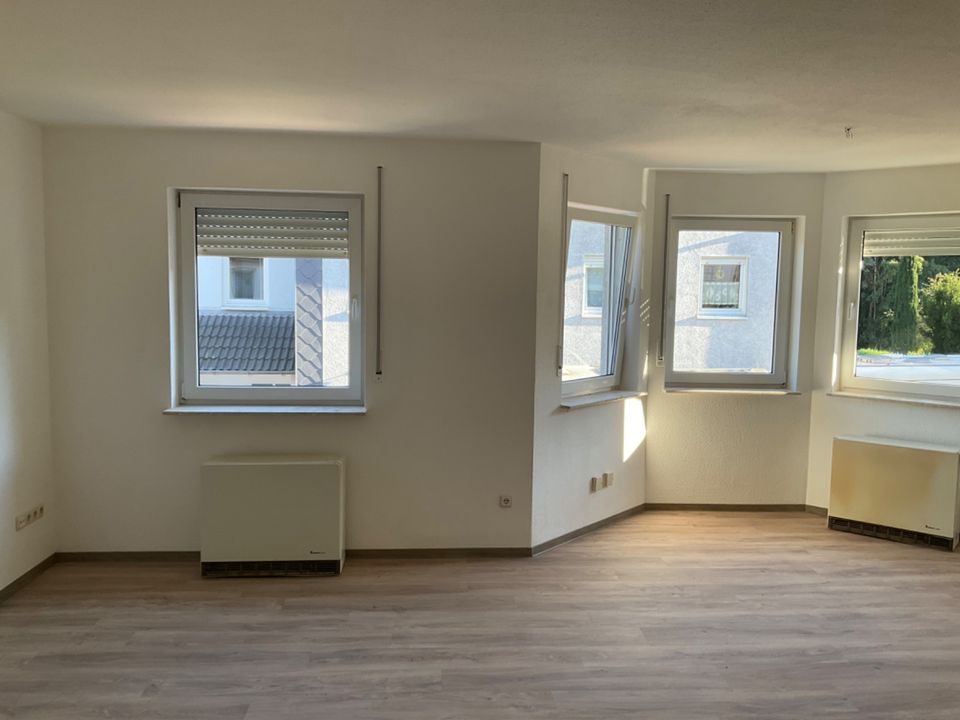3 Zimmer Wohnung 1.OG in Haiger-Sechshelden in Haiger