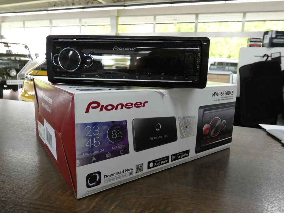 Pioneer  MVH-S520DAB in Brake (Unterweser)