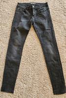 Jeans lang schwarz schmal geschnitten in Gr. 28/32 slim Only-top Sachsen - Nünchritz Vorschau