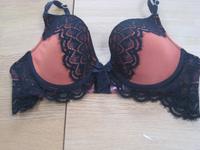 Ein BH von Hunkemöller in Gr. 80 B Niedersachsen - Vienenburg Vorschau