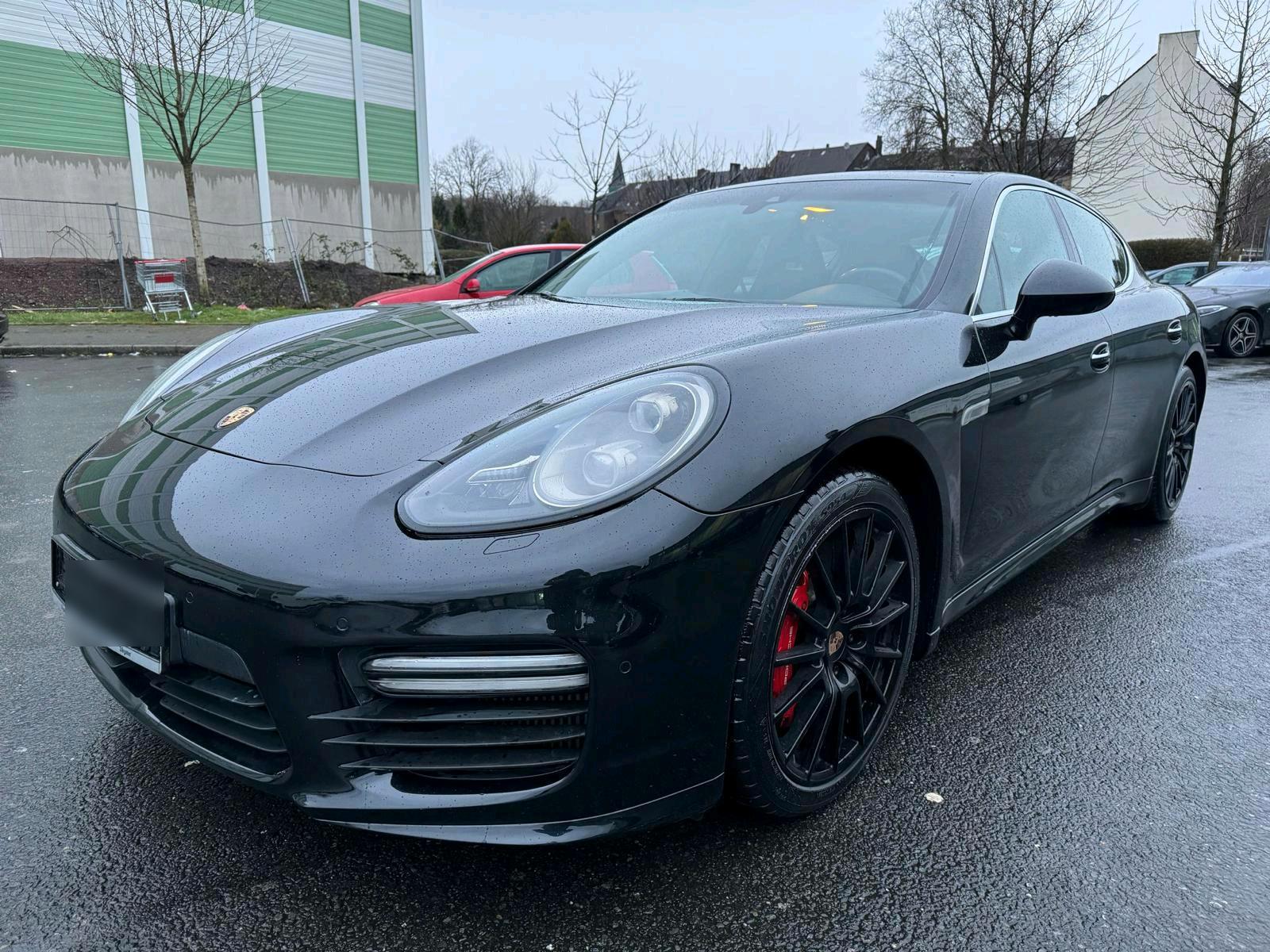 Abbildung des Autos Porsche Panamera  Turbo