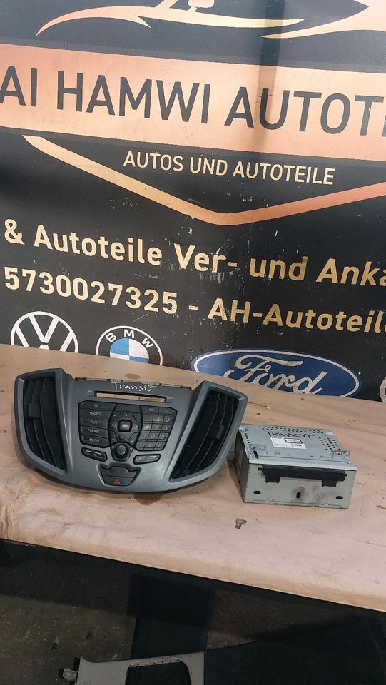 Ford transit blende BK2T-18K811-EC Radio BM5T-18C815-PG in Bochum