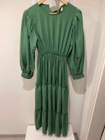 Grünes Damenkleid mit langen Ärmeln Bayern - Fürth Vorschau