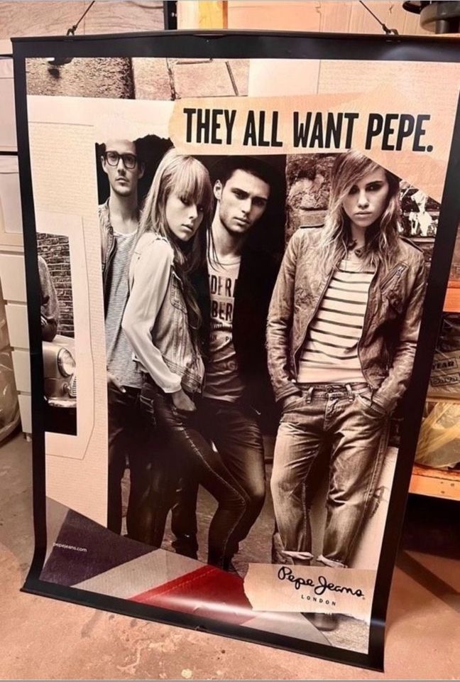 Werbeposter von Pepe Jeans . 1,76 m hoch  1,17 m breit in Dresden