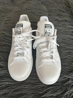 Adidas Stan Smith Größe 42 weiß / schwarz NEU NEU Saarland - Blieskastel Vorschau