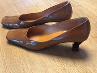 Konstantin Starke Damenschuhe Gr. 37,5 aus Lackleder Niedersachsen - Bad Laer Vorschau