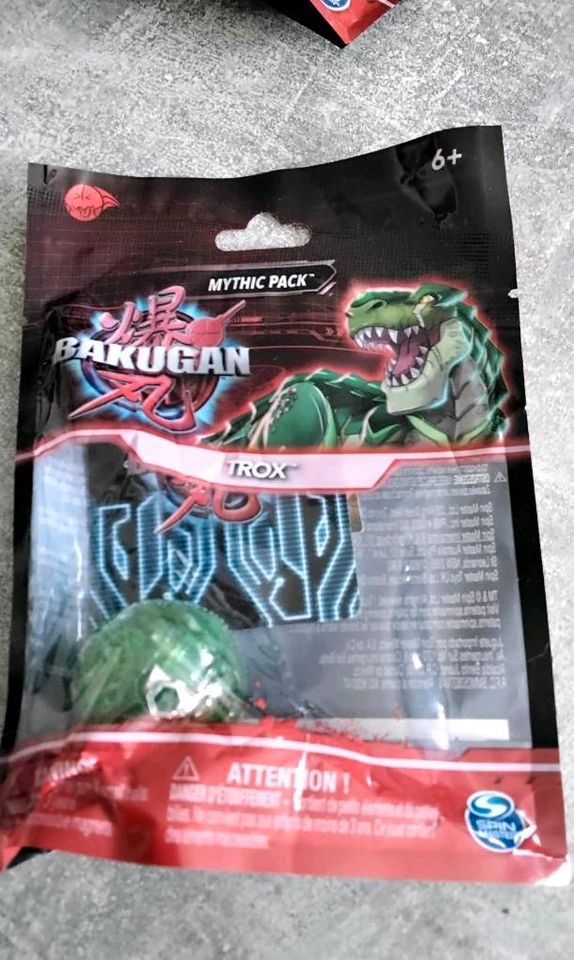 Bakugan Mythic Figuren je Pack 4€ in Ludwigsfelde