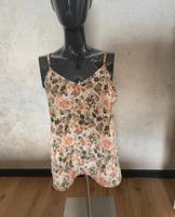 Trägertop top Shirt floral geblümt Größe M 38 bunt Niedersachsen - Wanna Vorschau