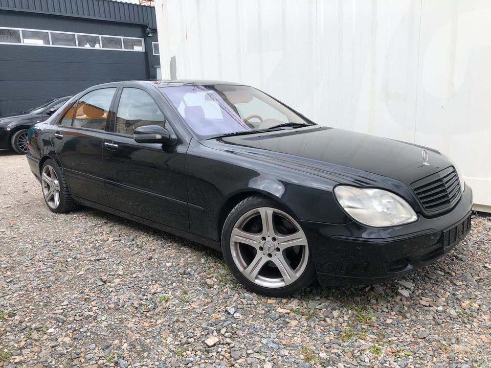 S Klasse Mercedes Benz s 500 L W 220 in Dresden